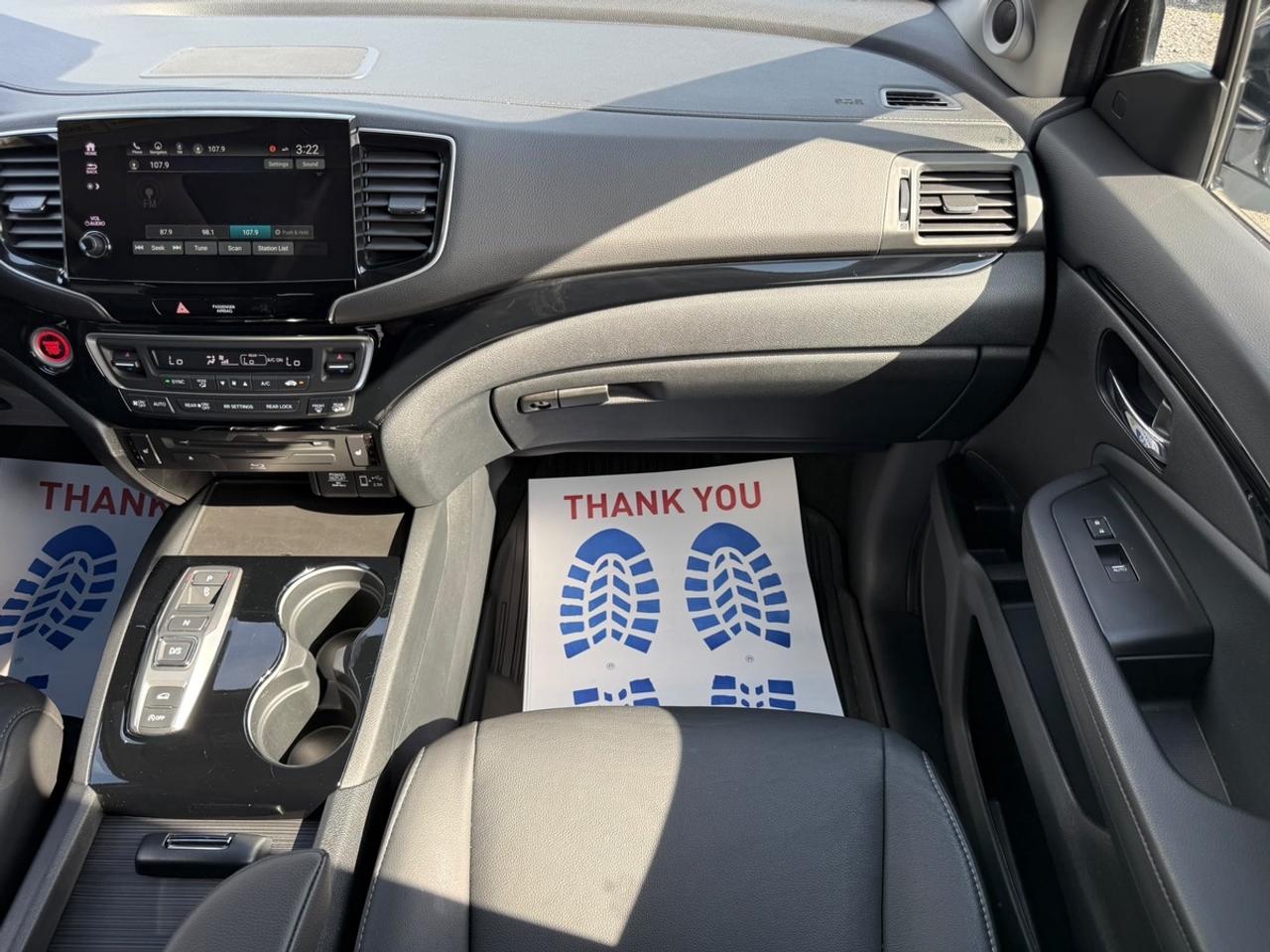 2022 Honda Pilot Touring Photo
