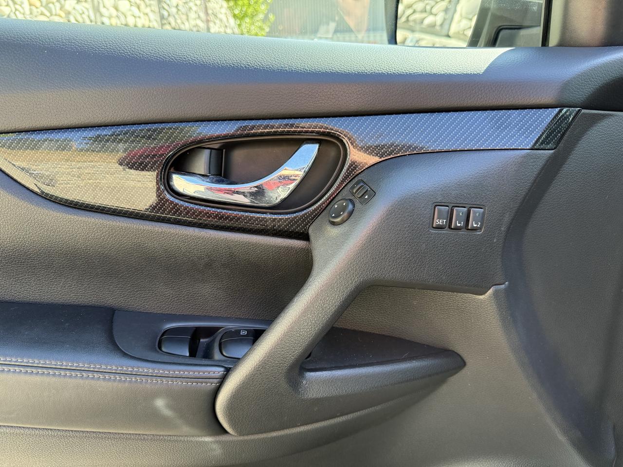 2018 Nissan Rogue SL Photo