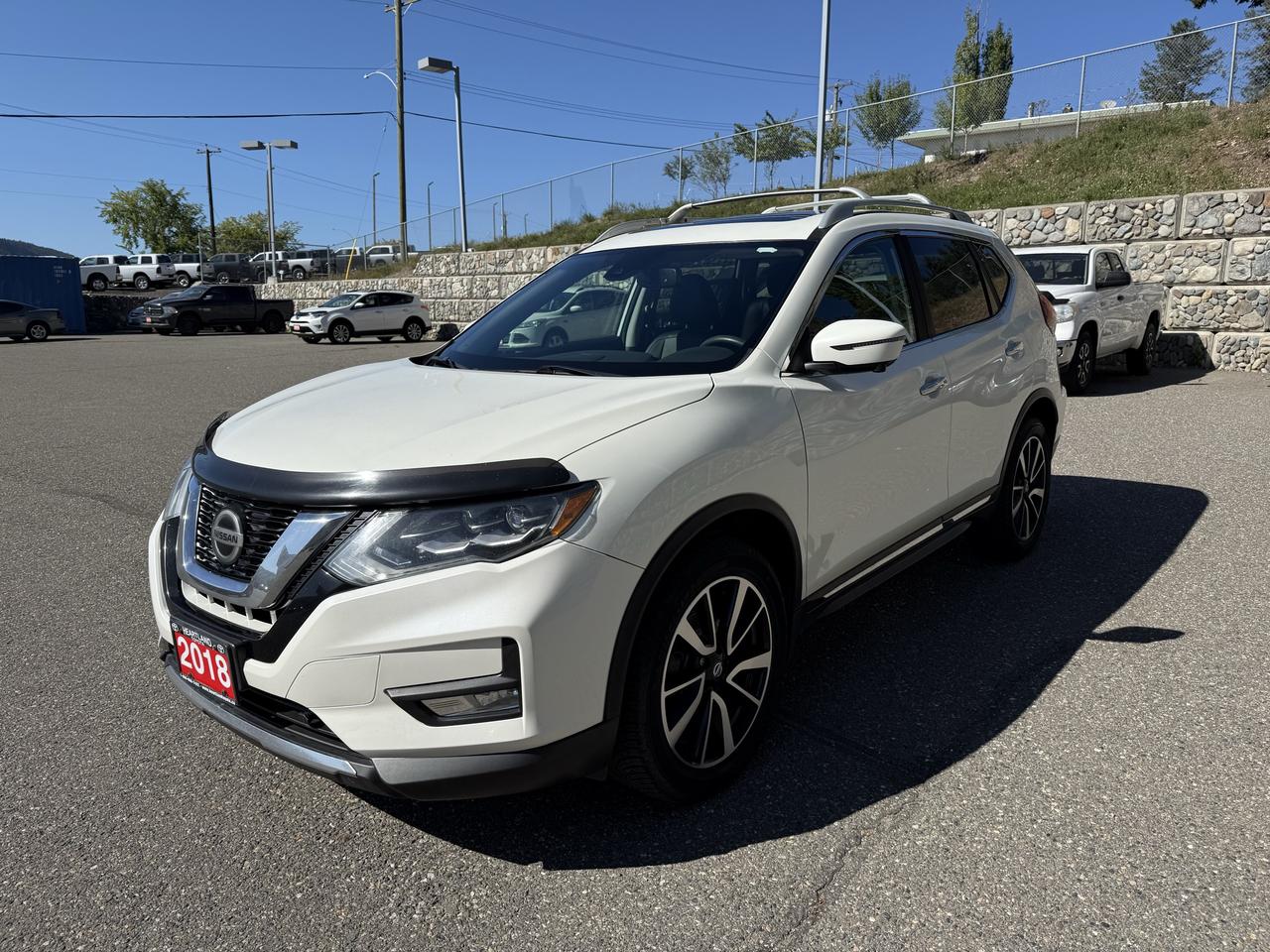 2018 Nissan Rogue SL Photo