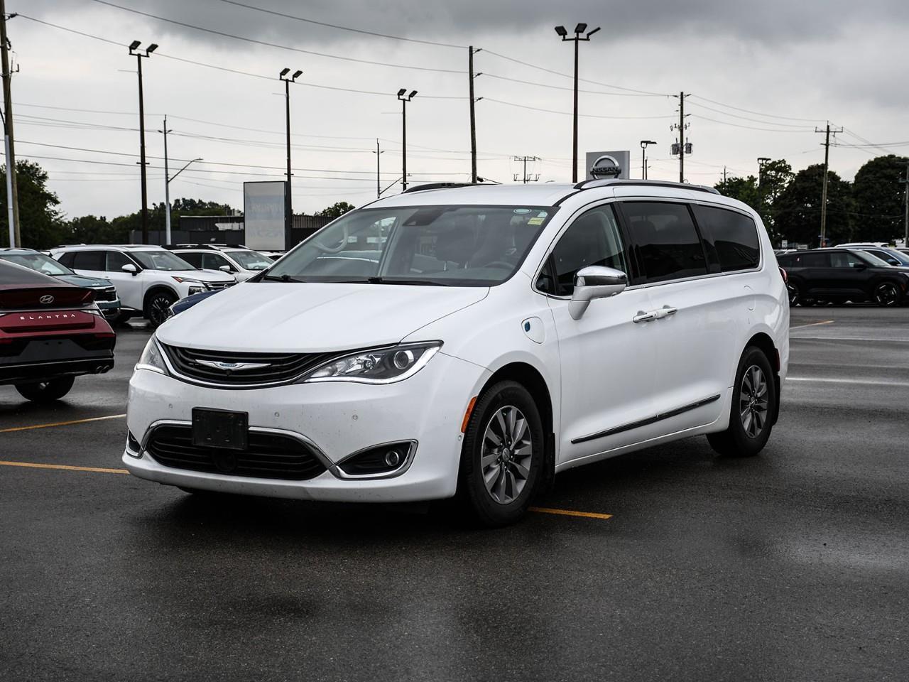 2019 Chrysler Pacifica Hybrid 2019 Chrysler Pacifica Hybrid - Limited | Low KMs | Clean CarFax | Local Trade | Stock #LKCA00798A Photo