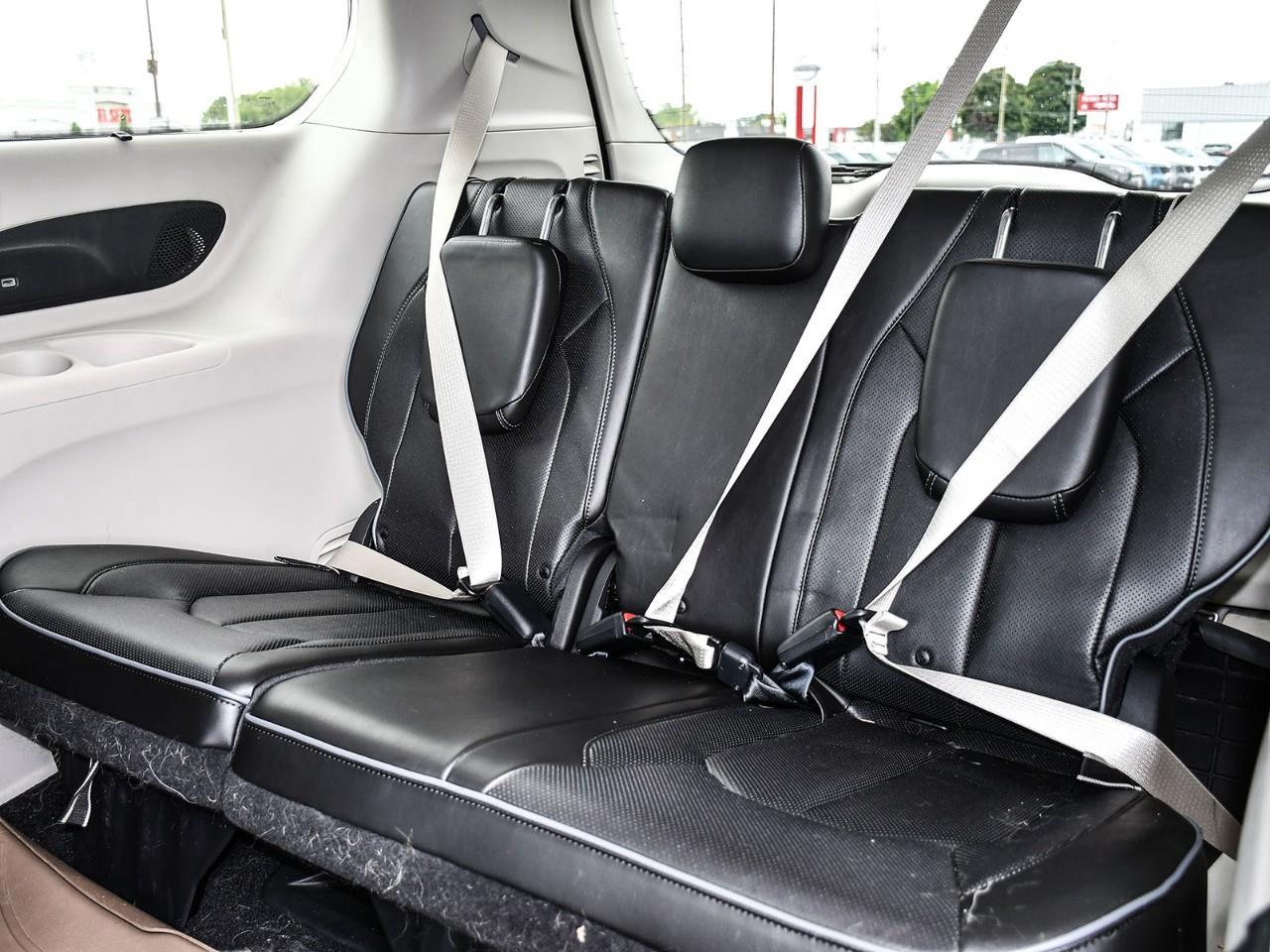 2019 Chrysler Pacifica Hybrid 2019 Chrysler Pacifica Hybrid - Limited | Low KMs | Clean CarFax | Local Trade | Stock #LKCA00798A Photo