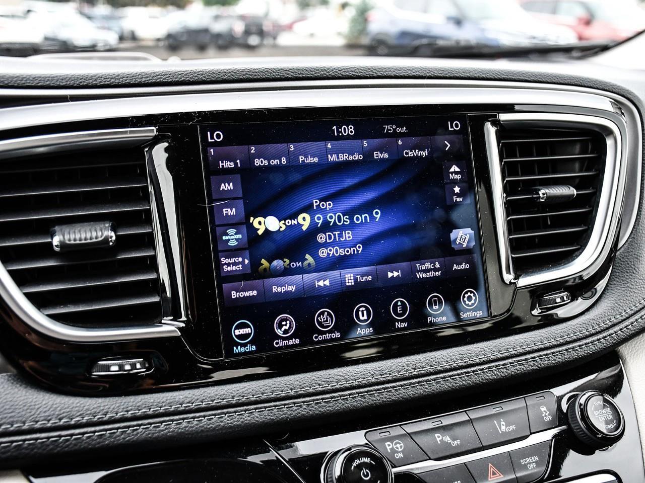 2019 Chrysler Pacifica Hybrid 2019 Chrysler Pacifica Hybrid - Limited | Low KMs | Clean CarFax | Local Trade | Stock #LKCA00798A Photo