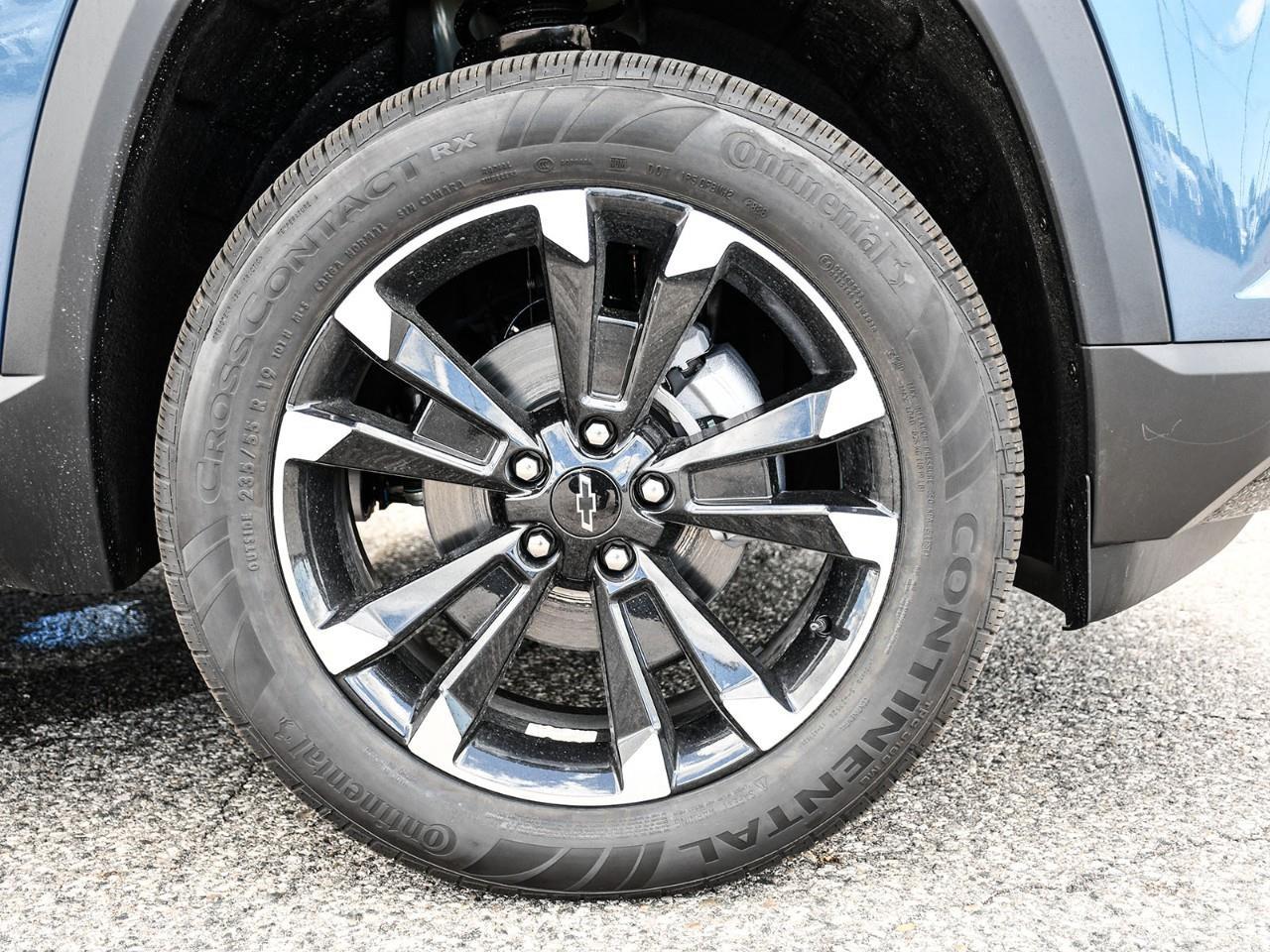 2027 Chevrolet Equinox RS Photo