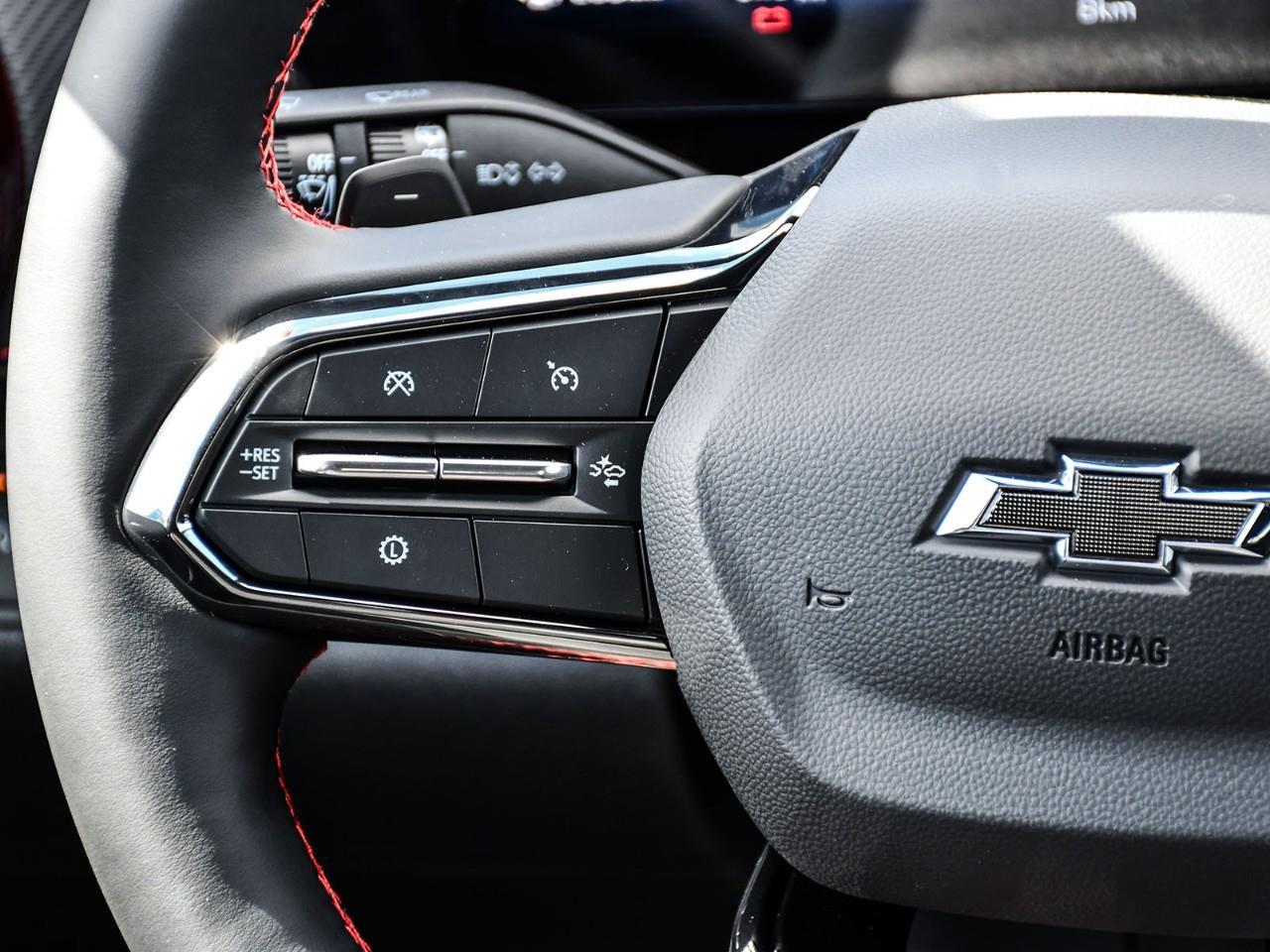 2027 Chevrolet Equinox RS Photo