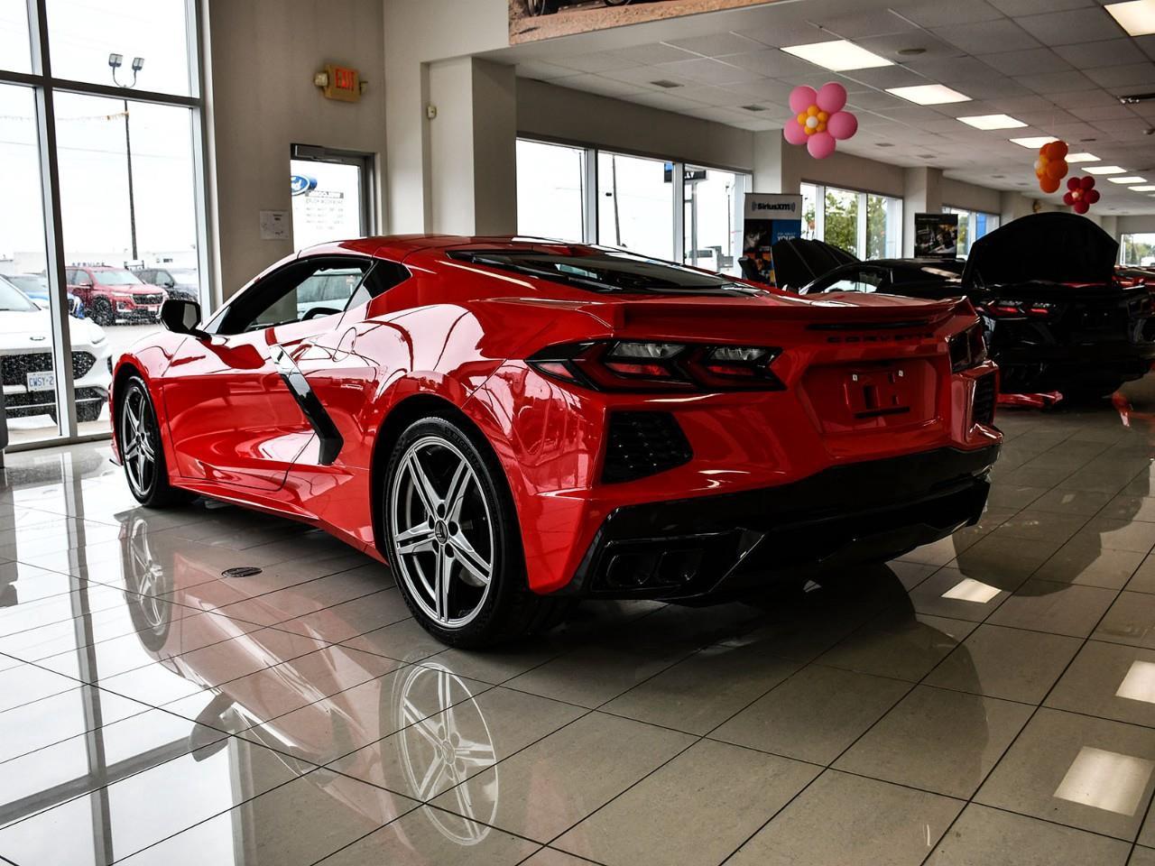2027 Chevrolet Corvette Stingray Photo5