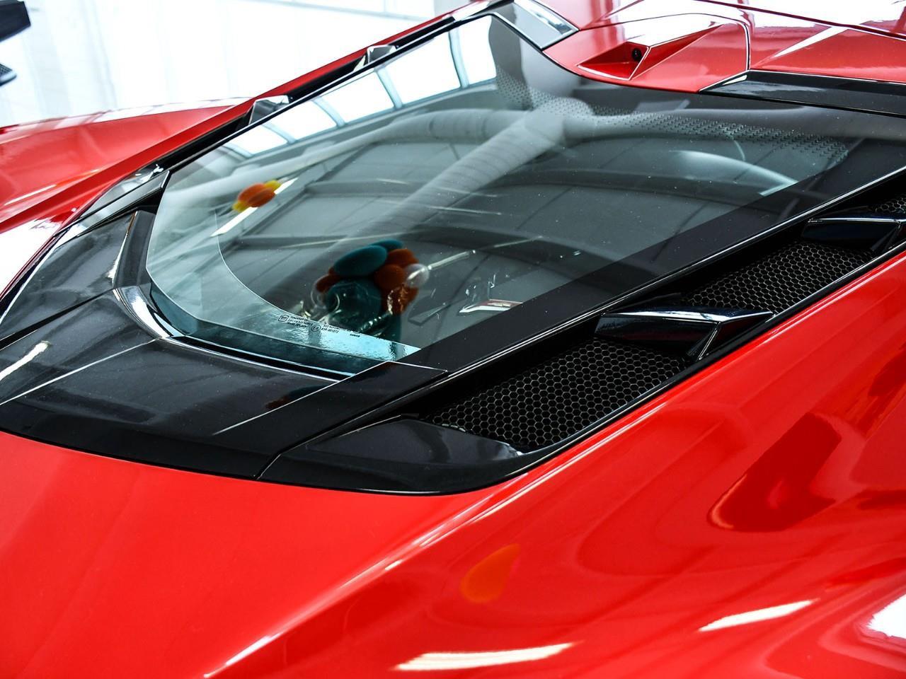 2027 Chevrolet Corvette Stingray Photo