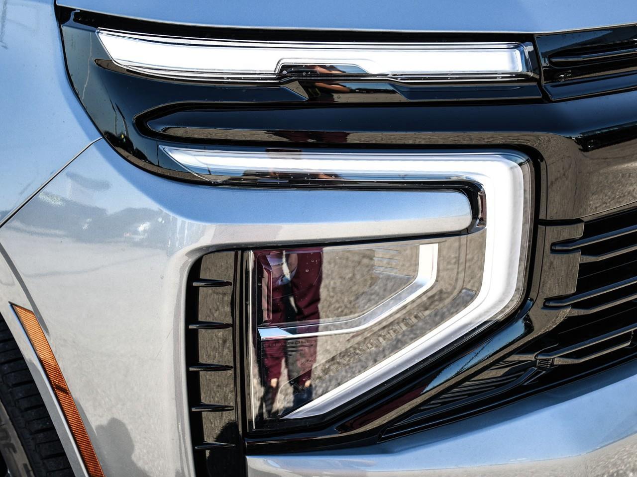 2026 Chevrolet Suburban RST Photo
