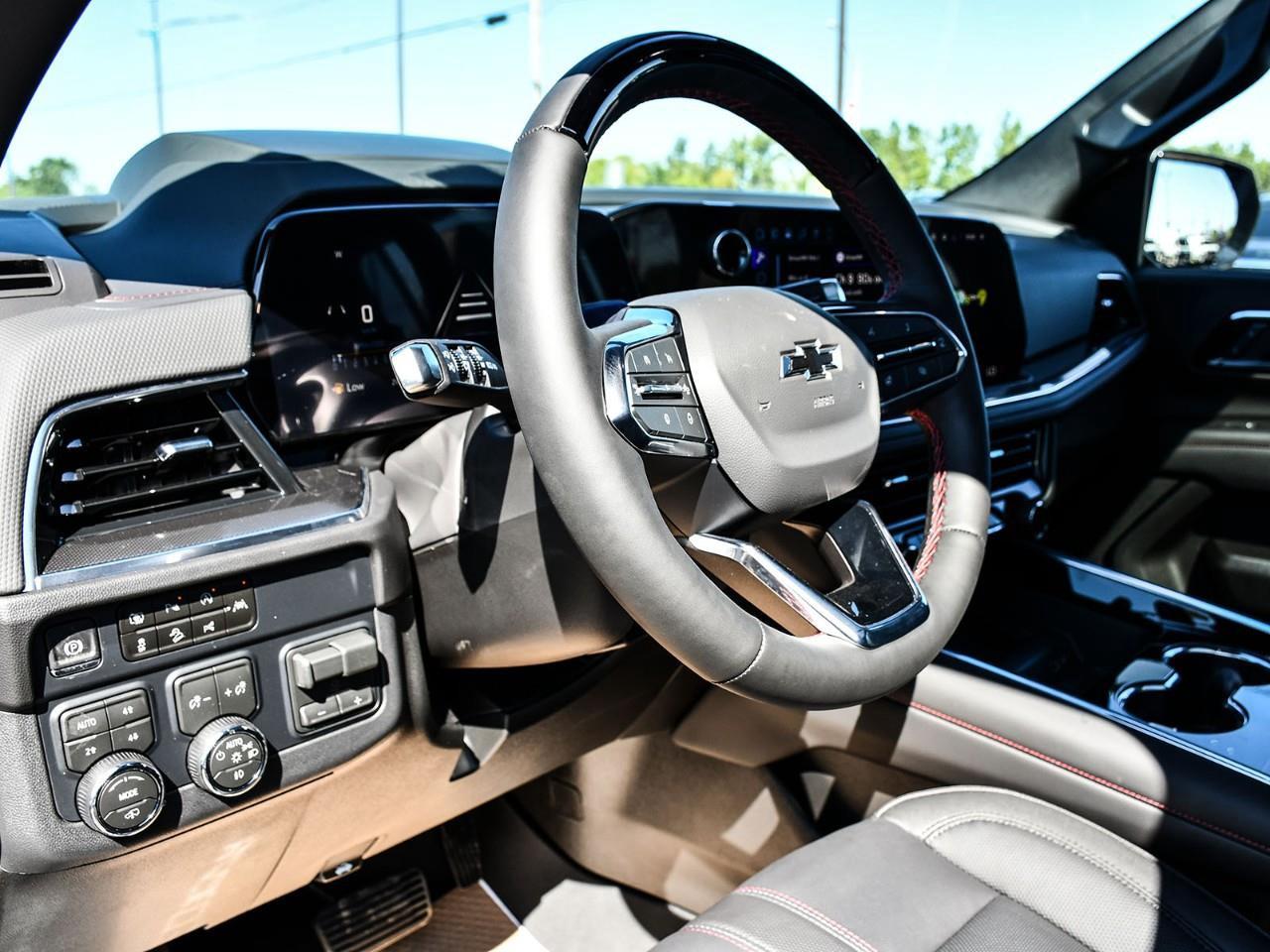 2026 Chevrolet Suburban RST Photo