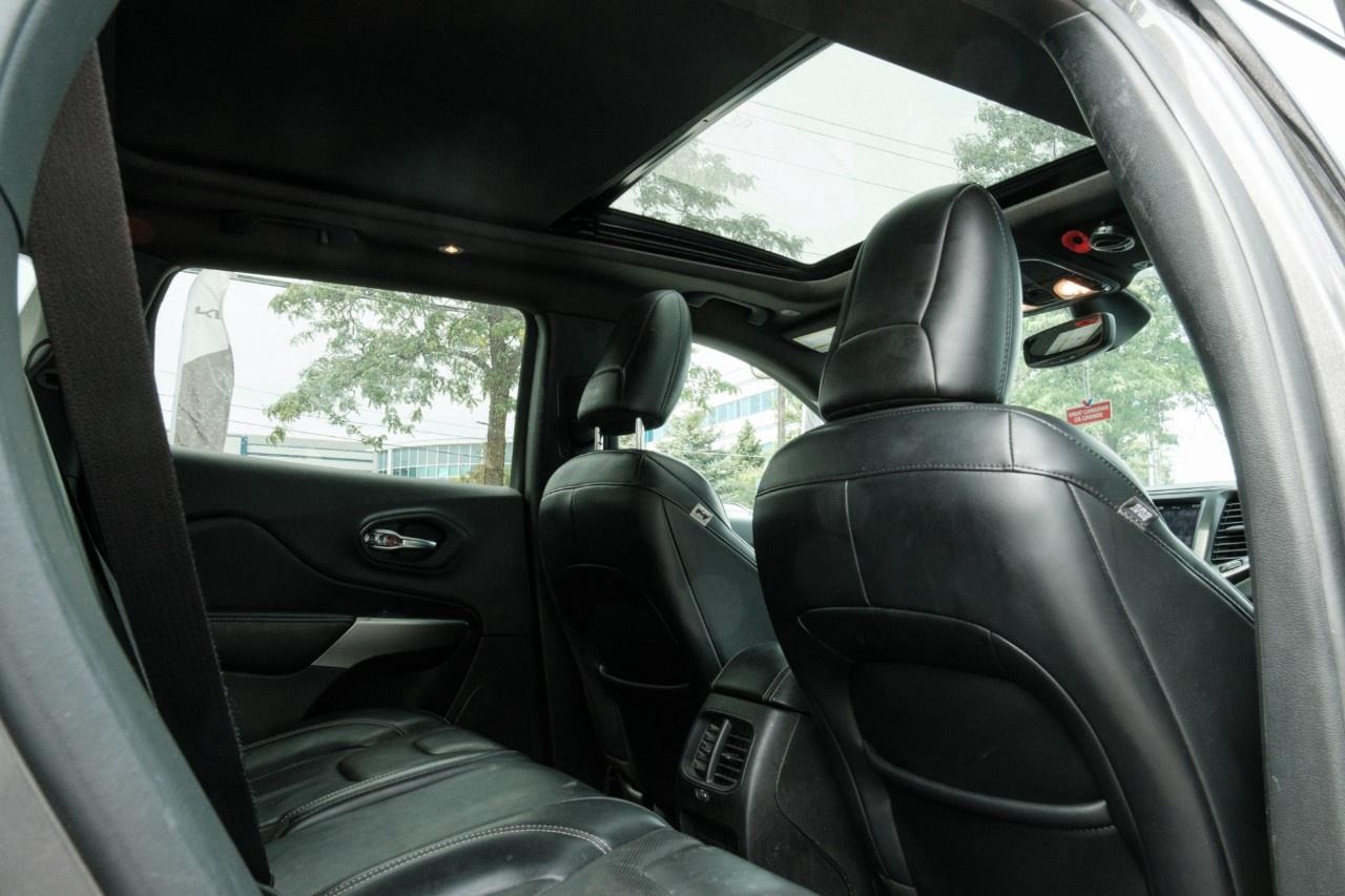 2021 Jeep Cherokee 80th Anniversary 4x4 Photo
