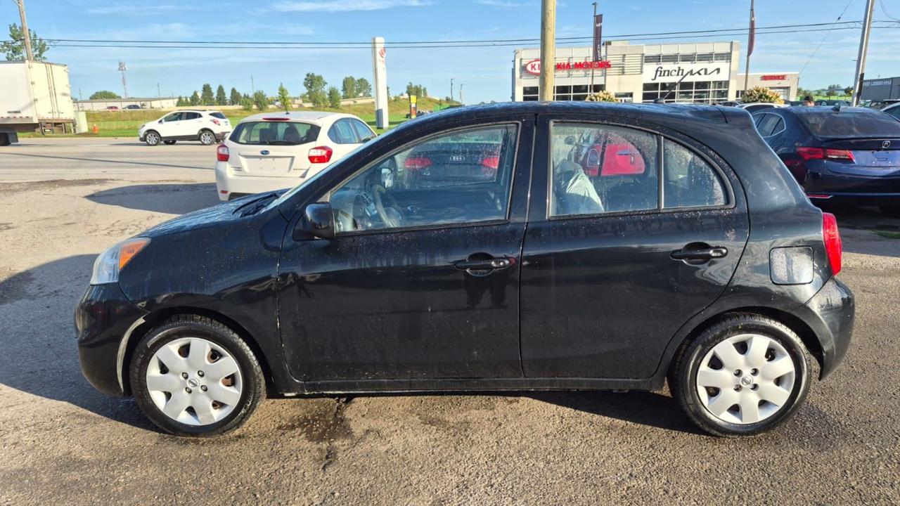 2015 Nissan Micra SV, HATCHBACK, AUTO, GREAT ON FUEL, CERTIFIED Photo
