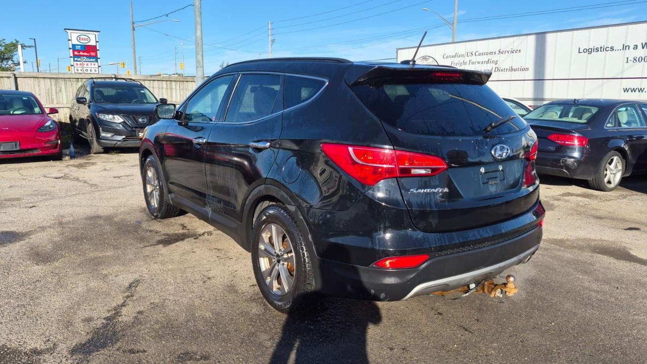 2016 Hyundai Santa Fe Sport WELL MAINTAINED, 4 CYL, AWD, CERTIFIED Photo