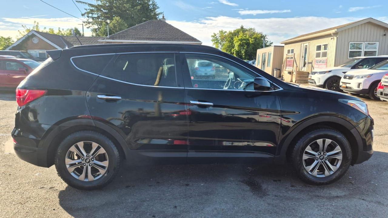 2016 Hyundai Santa Fe Sport WELL MAINTAINED, 4 CYL, AWD, CERTIFIED Photo