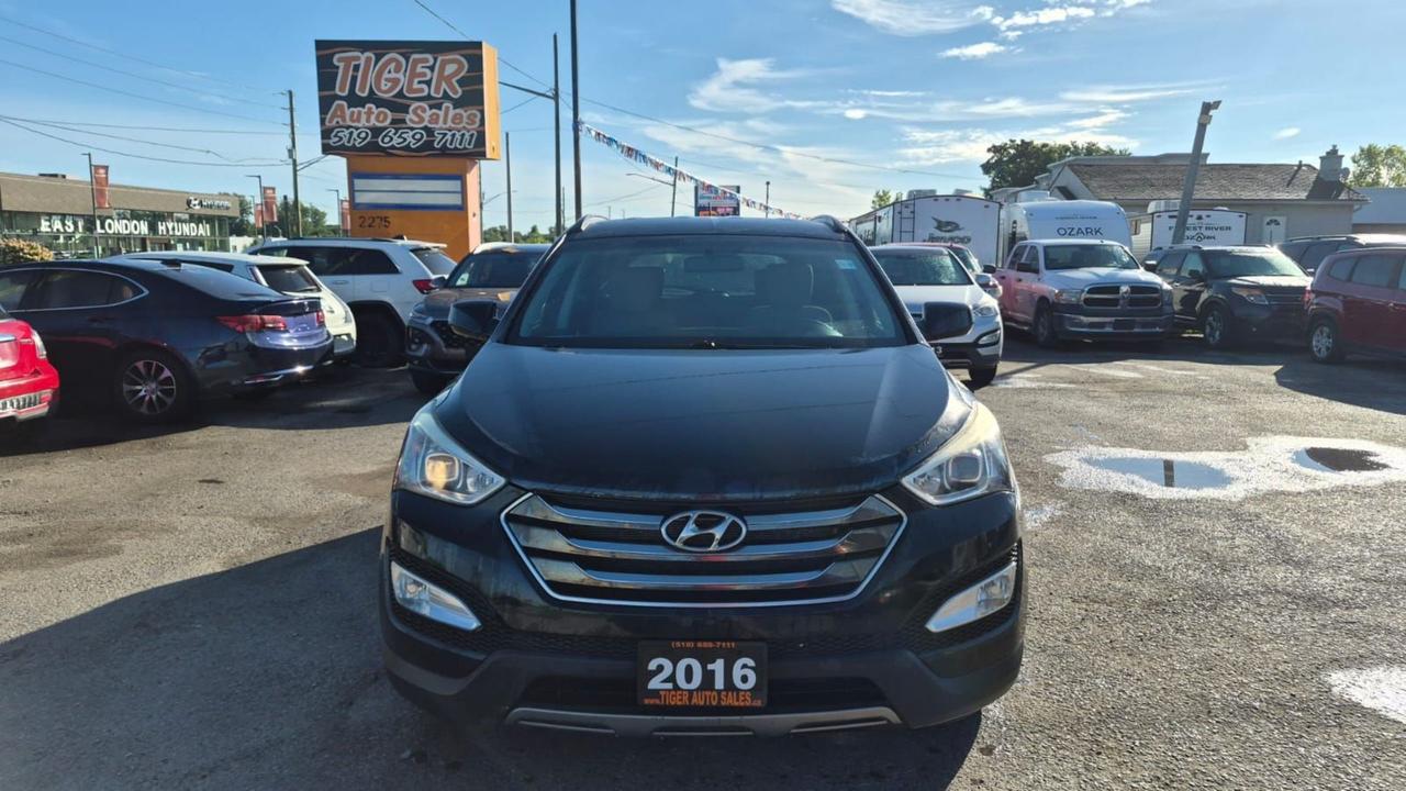 2016 Hyundai Santa Fe Sport WELL MAINTAINED, 4 CYL, AWD, CERTIFIED Photo