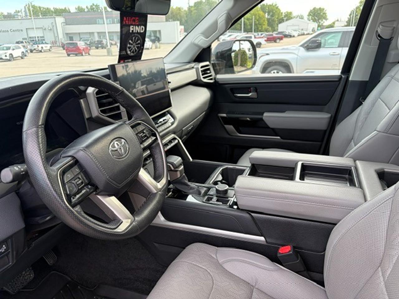 2024 Toyota Tundra CrewMax Limited limited crewmax Photo