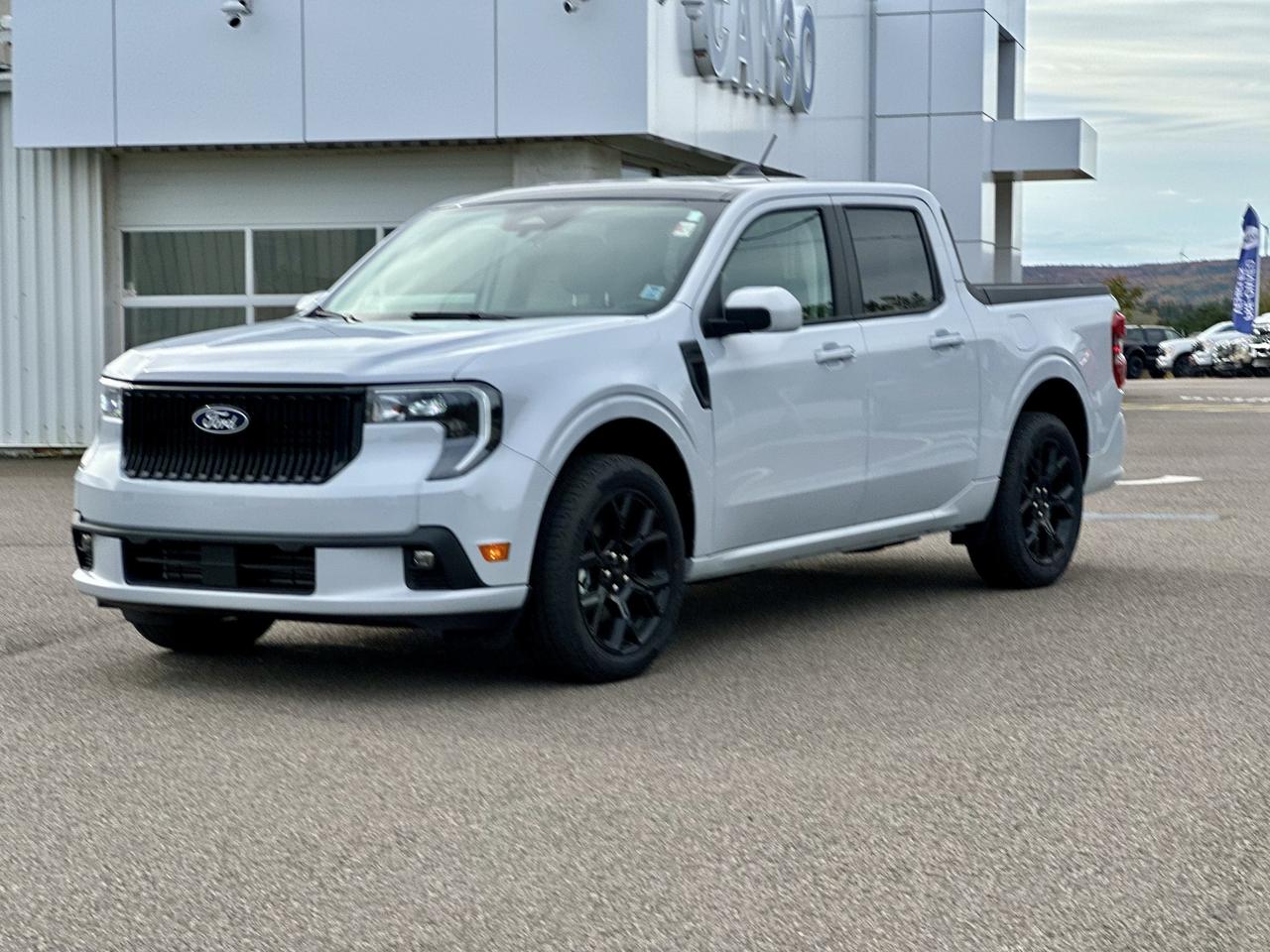 2026 Ford Maverick Lobo Standard AWD SuperCrew Photo2