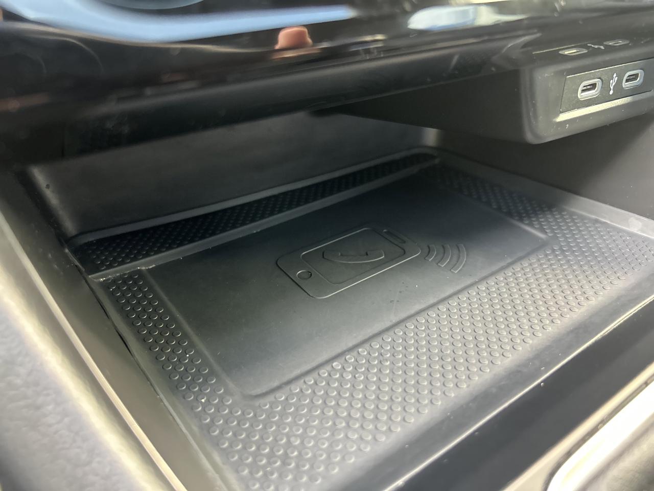 2024 Volkswagen Jetta Comfortline - ONLY 56K, APPLE CARPLAY, NAV & MORE! - Photo #31