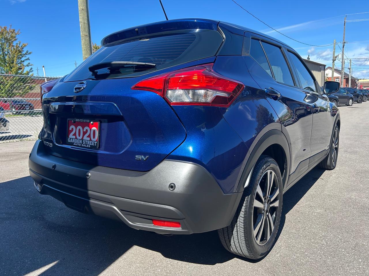 2020 Nissan Kicks SV Photo4