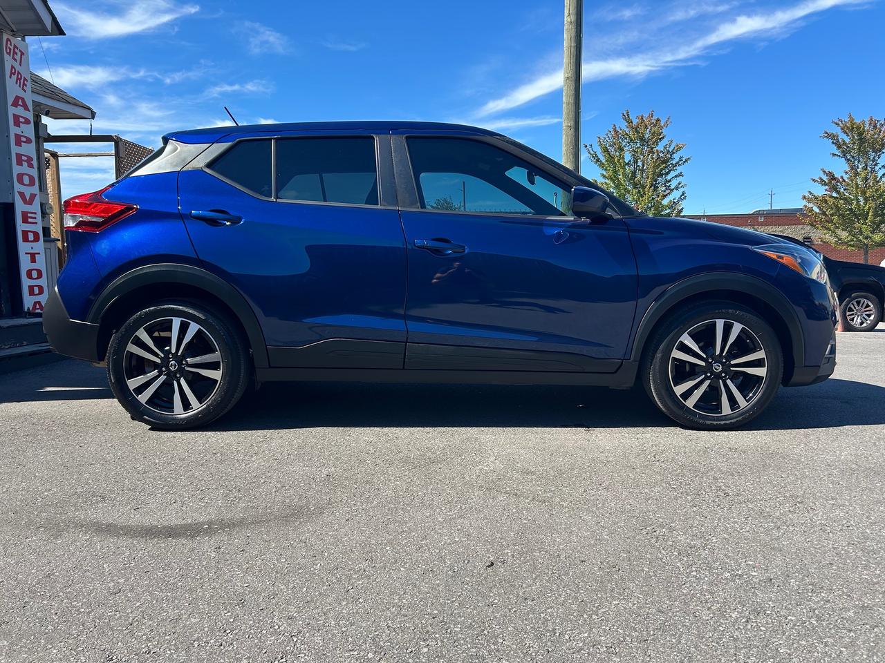2020 Nissan Kicks SV Photo