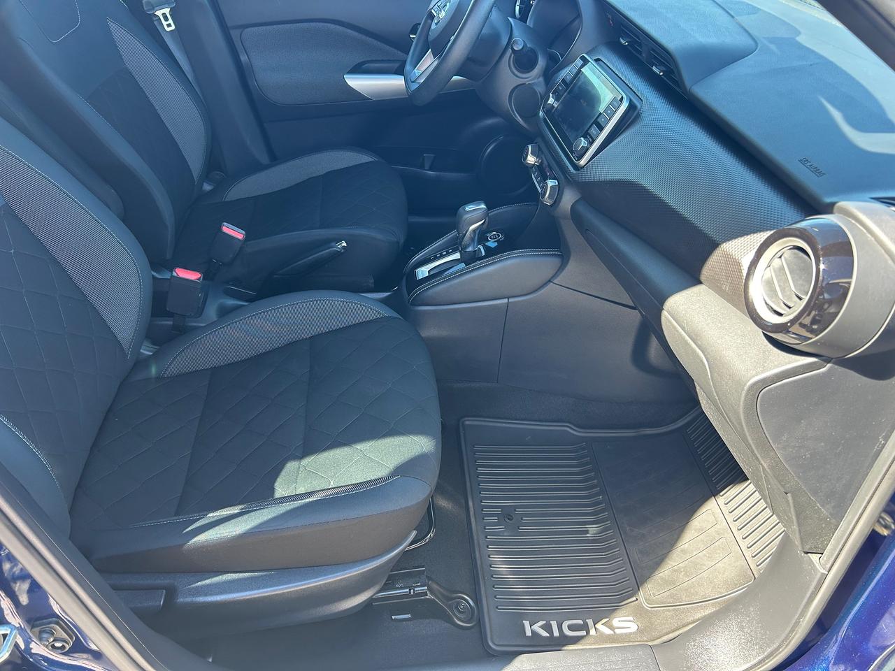 2020 Nissan Kicks SV Photo