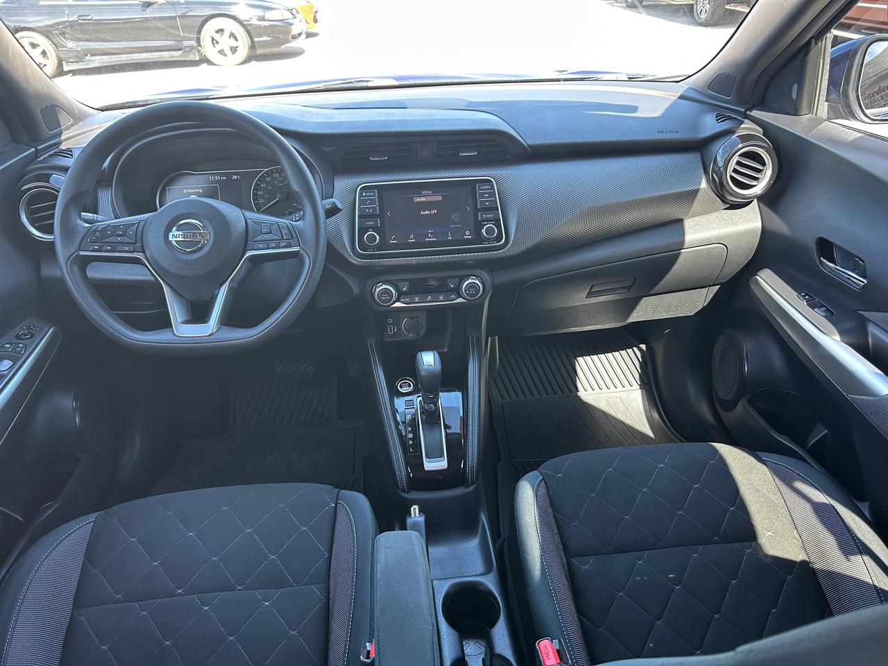 2020 Nissan Kicks SV Photo