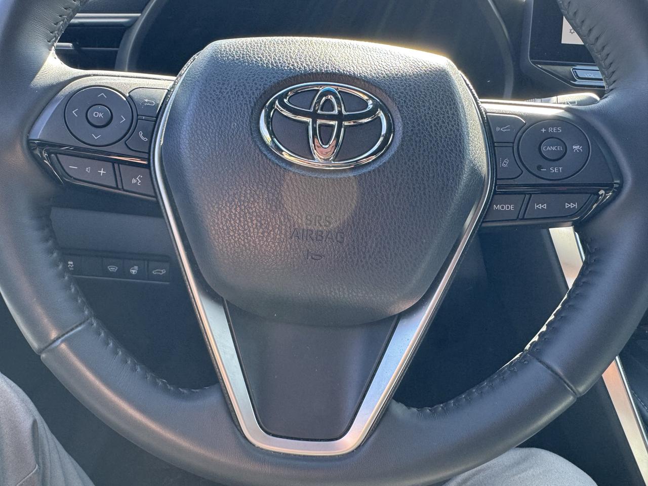 2024 Toyota Venza XLE AWD/ HYBRID/ LOW KM - Photo #15
