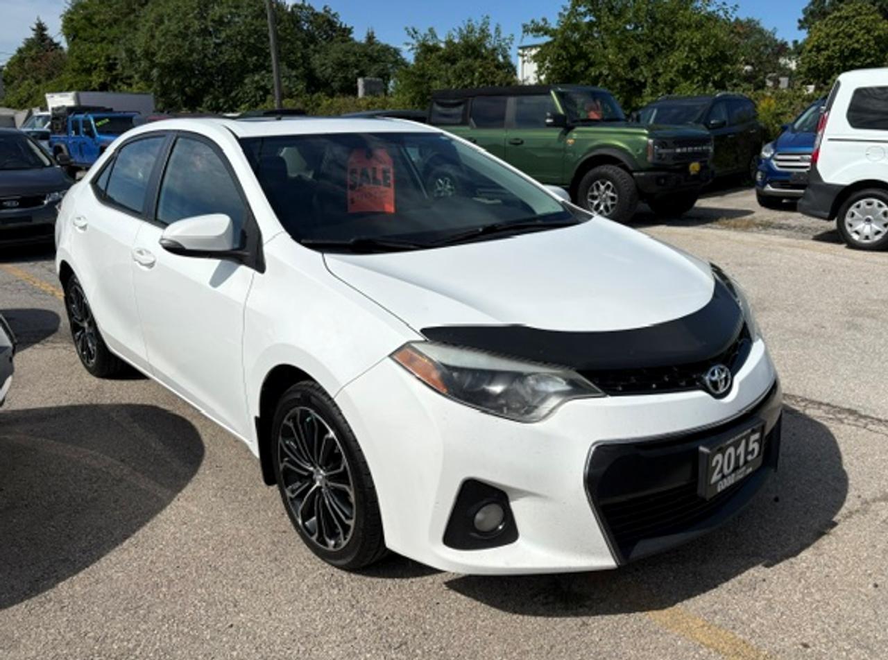2015 Toyota Corolla S Photo0