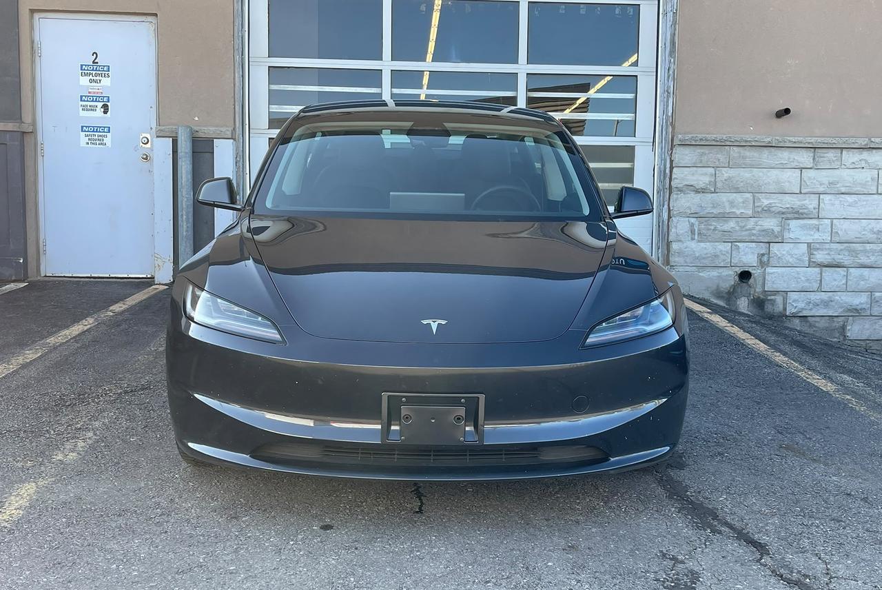 2025 Tesla Model 3 Premium| CLEAN TITLE| ONE OWNER Photo1
