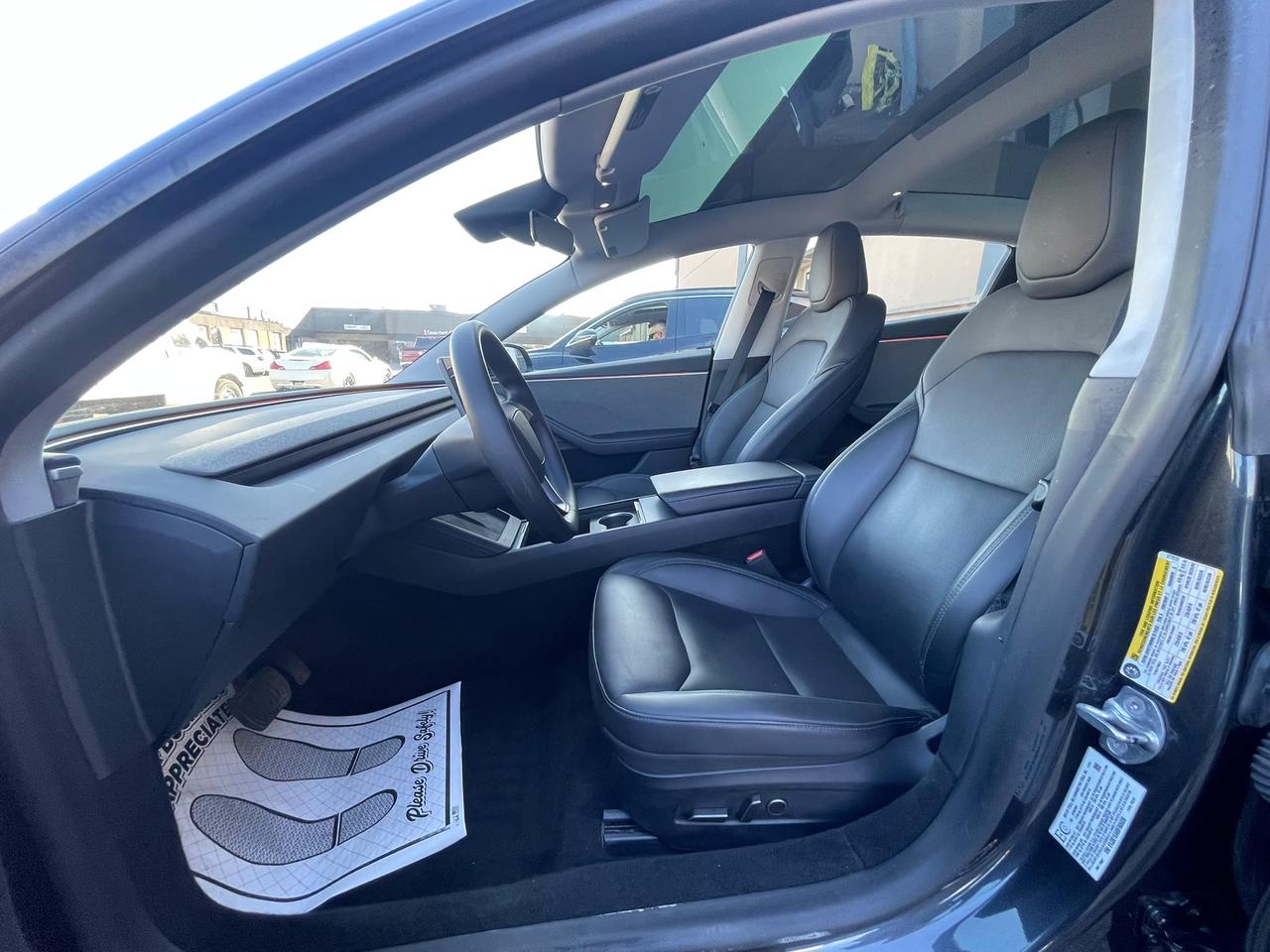 2025 Tesla Model 3 Premium| CLEAN TITLE| ONE OWNER Photo