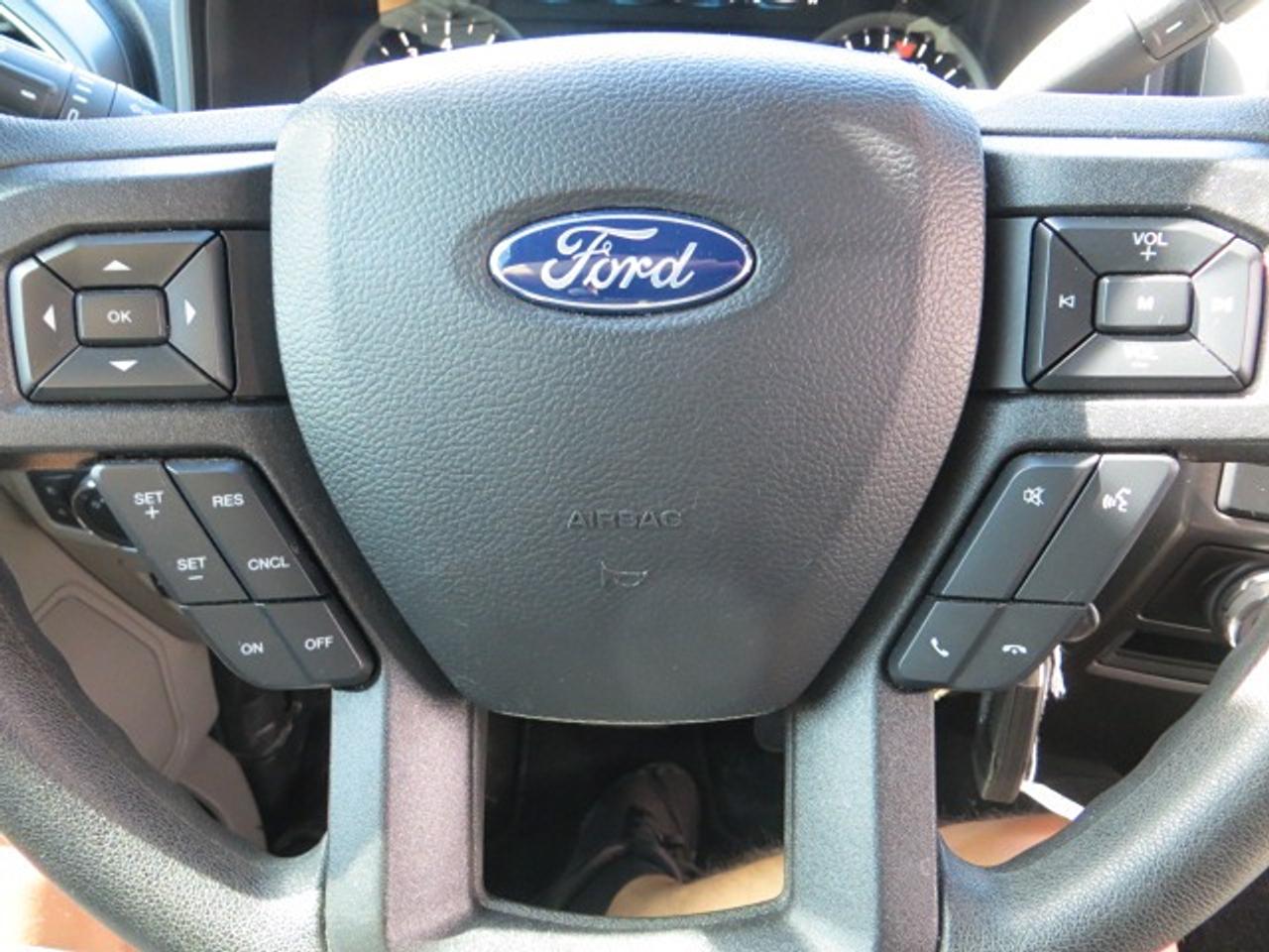 2020 Ford F-150 CERTIFIED, 4X4, SUPERCREW, FORD HARD TONNEAU COVER Photo