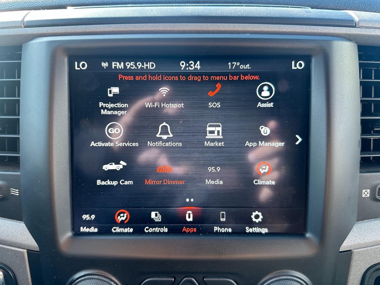 2021 RAM 1500 Classic Express4x4 Cloth Bluetooth BackupCam XM AC CarPlay Photo
