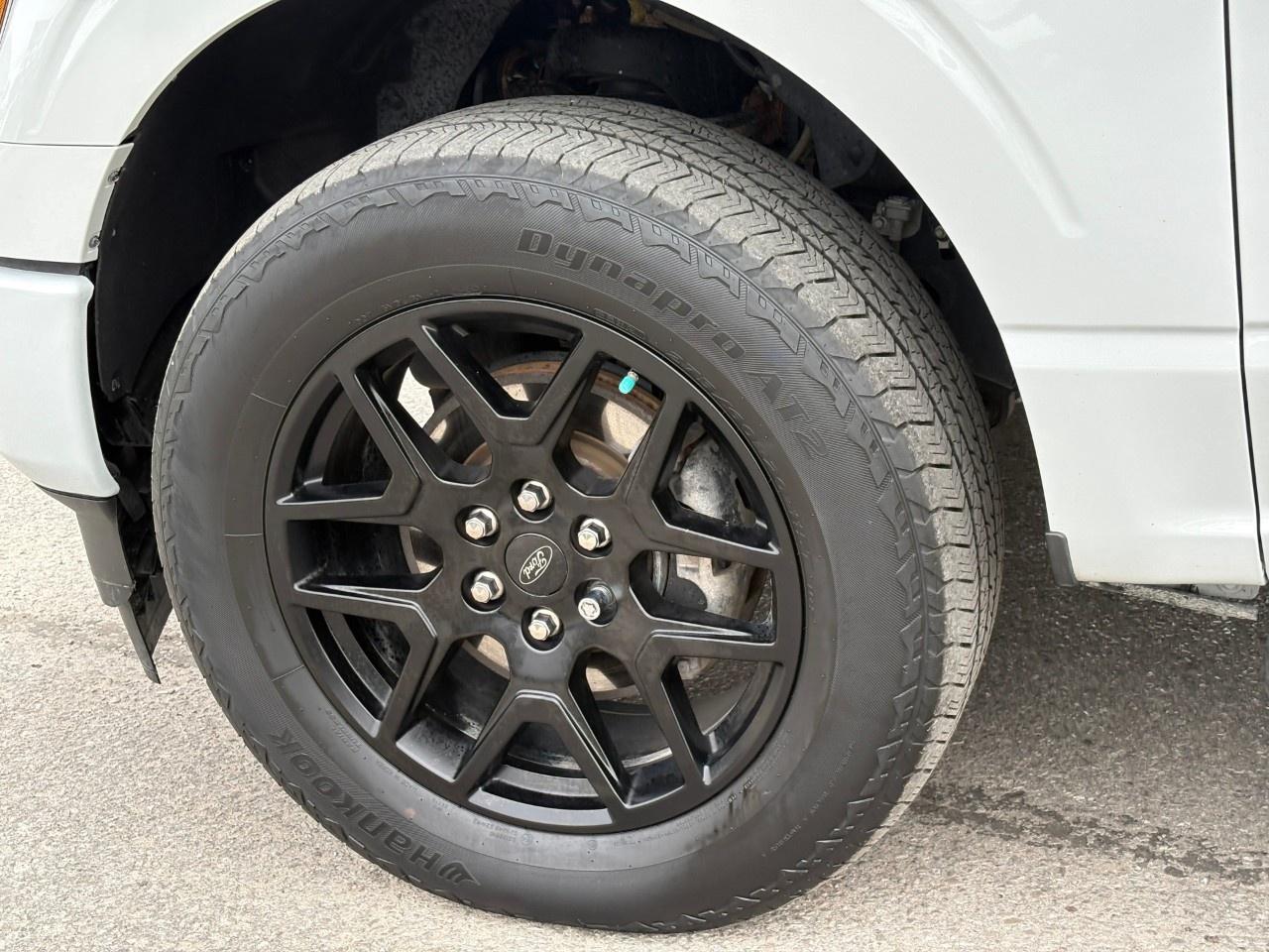 2024 Ford F-150 STX 4WD SuperCrew 5.5' Box Photo