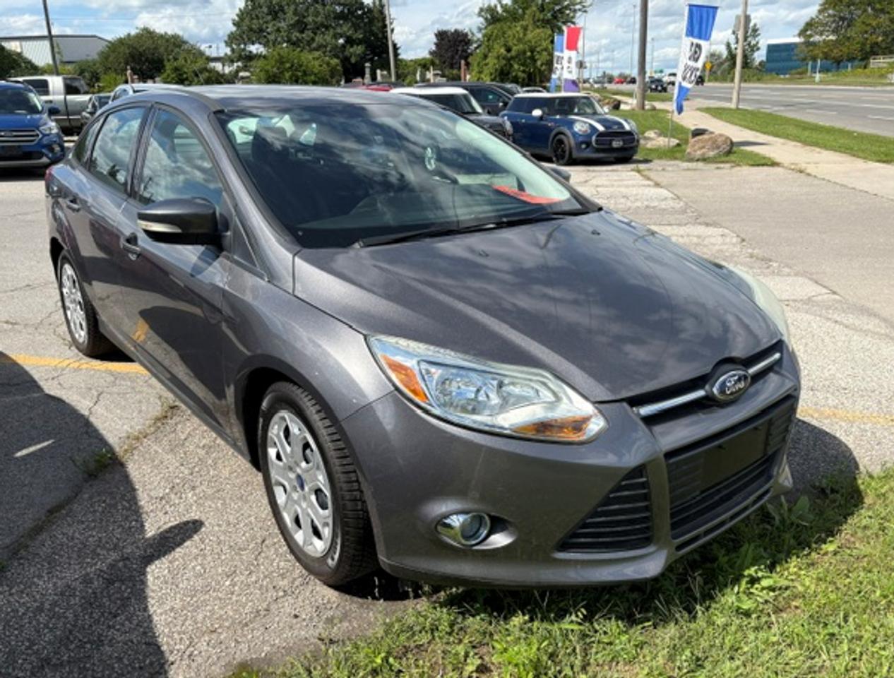 2012 Ford Focus SE Photo5