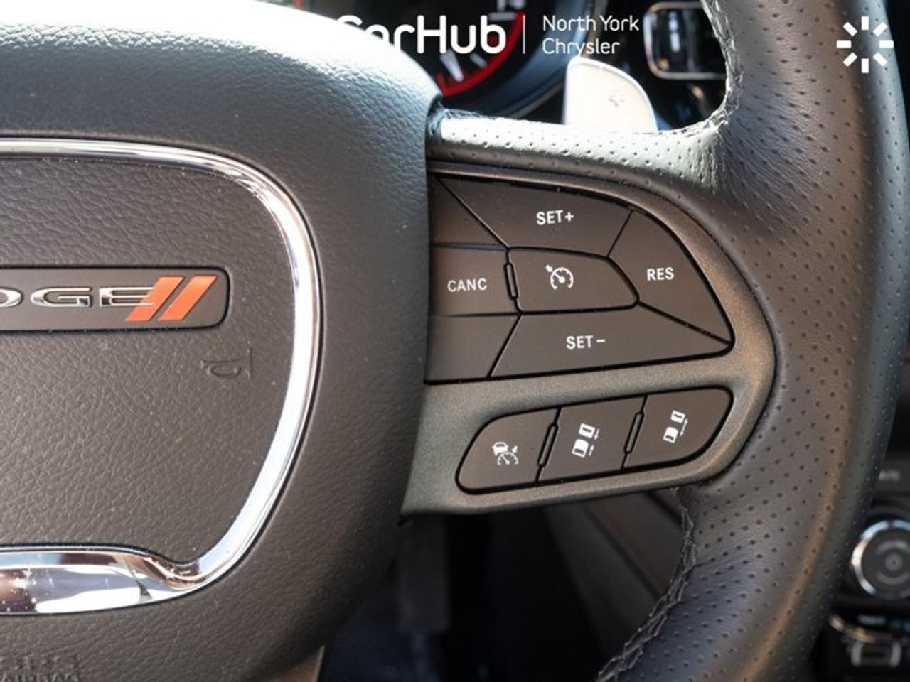 2026 Dodge Durango R/T HEMI V8 Plus AWD Apple CarPlay Android Auto Sunroof HEMI V8 Power Memory Seats Photo