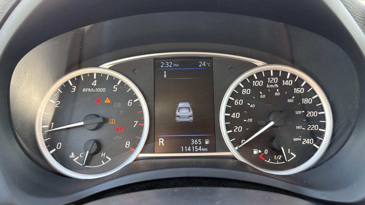 2019 Nissan Sentra SV Photo