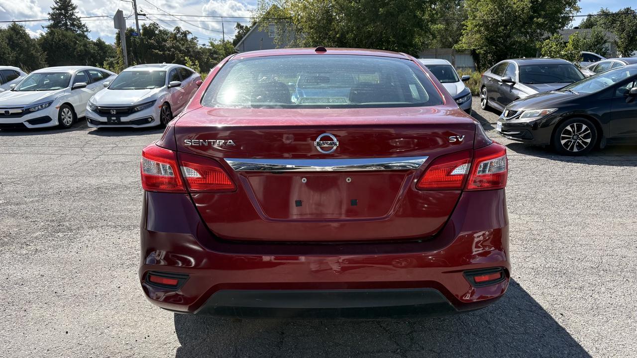 2019 Nissan Sentra SV Photo3