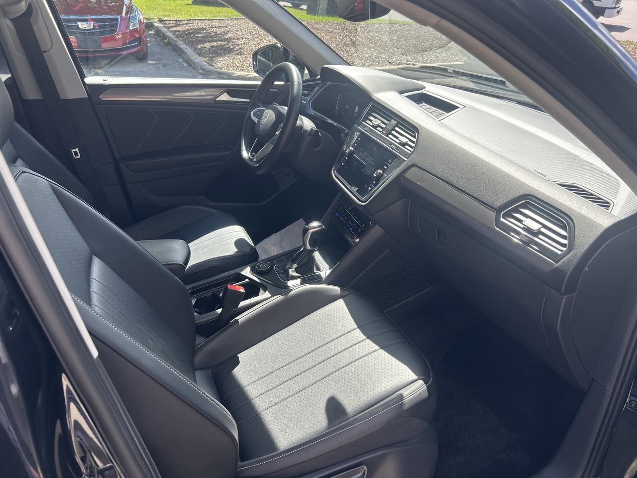 2022 Volkswagen Tiguan Comfortline - LOW KM'S, AWD, HEATED LEATHER SEATS! - Photo #34