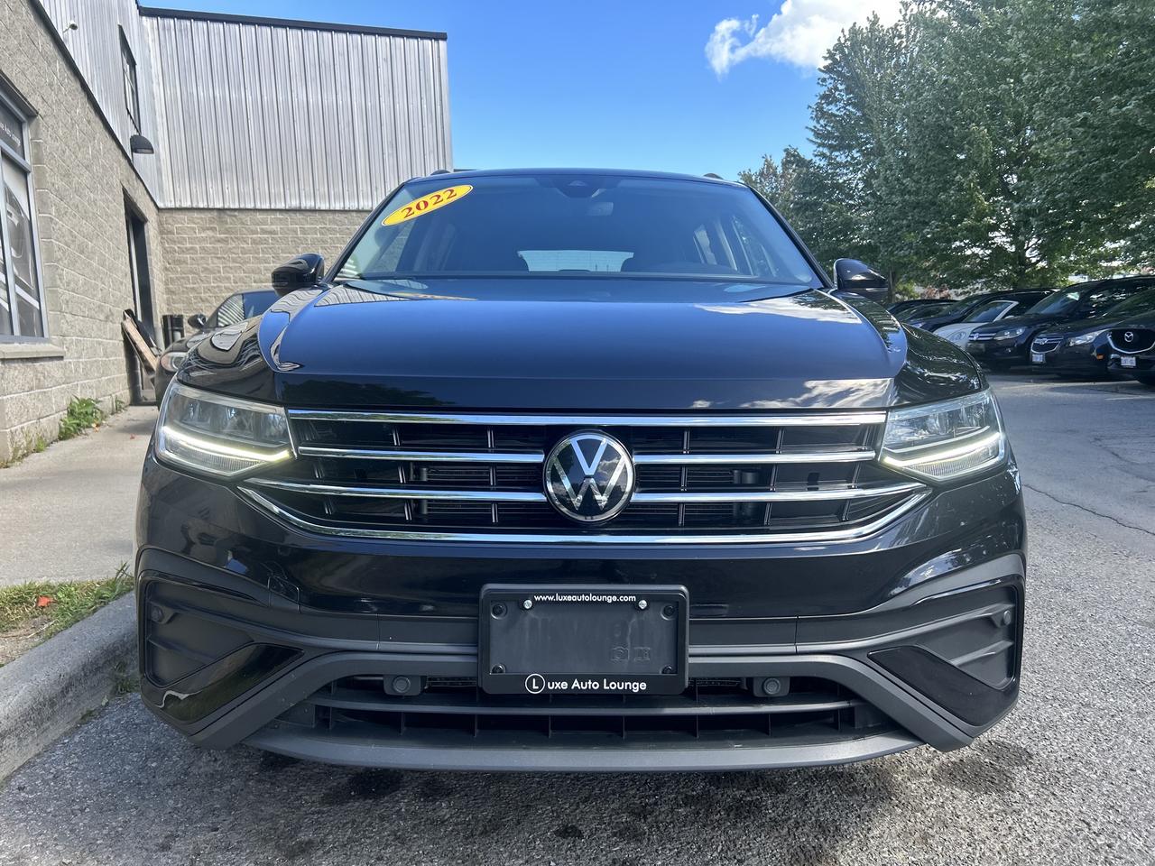 2022 Volkswagen Tiguan Comfortline - LOW KM'S, AWD, HEATED LEATHER SEATS! - Photo #16