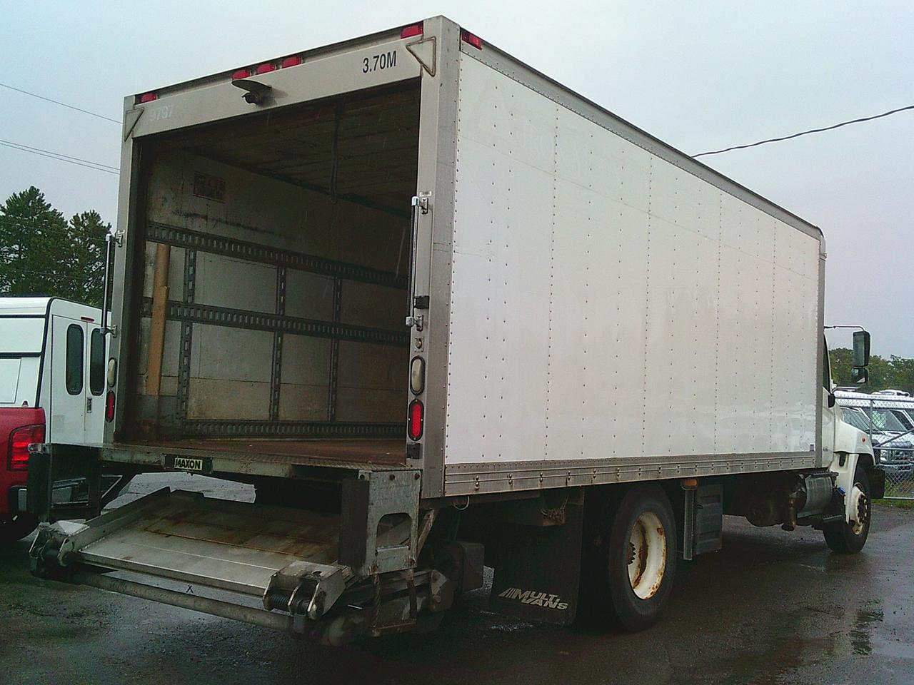 2015 Hino 268  Photo