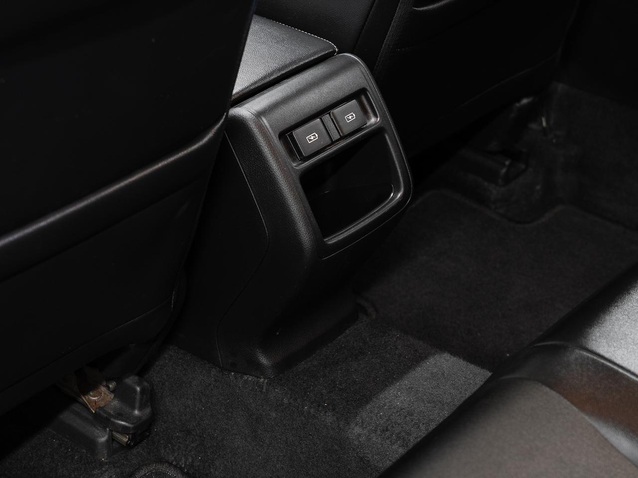 2021 Honda Accord SPORT | Sunroof | Leather | BSM | CarPlay Photo