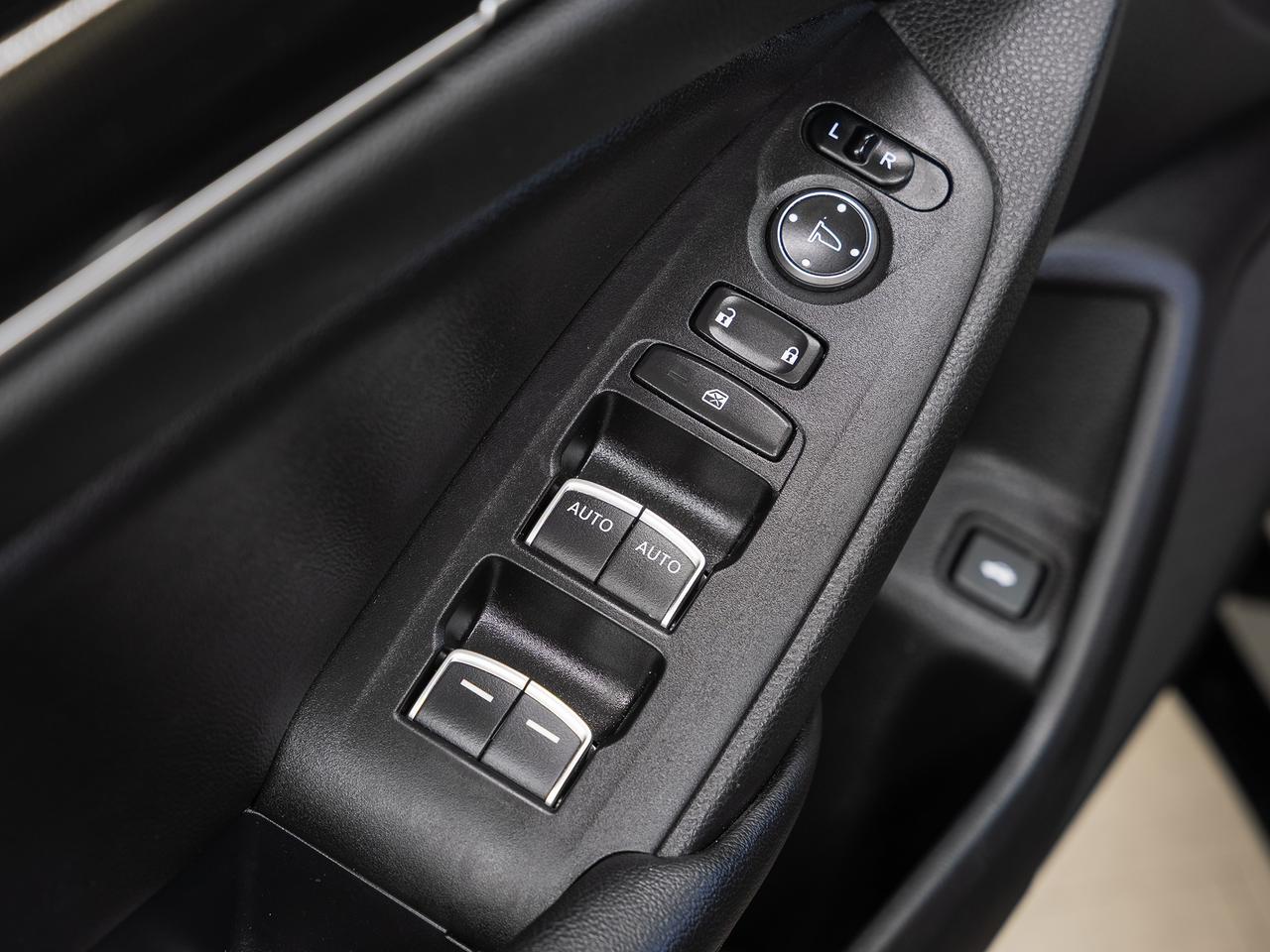 2021 Honda Accord SPORT | Sunroof | Leather | BSM | CarPlay