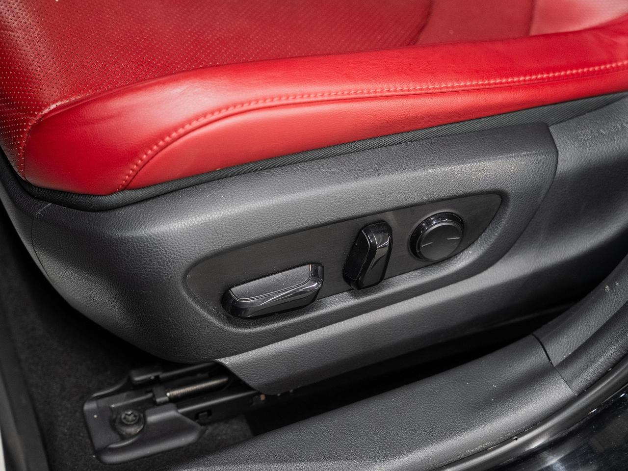 2020 Lexus UX 250 HYBRID  F-SPORT AWD | Sunroof | BSM | CarPlay Photo