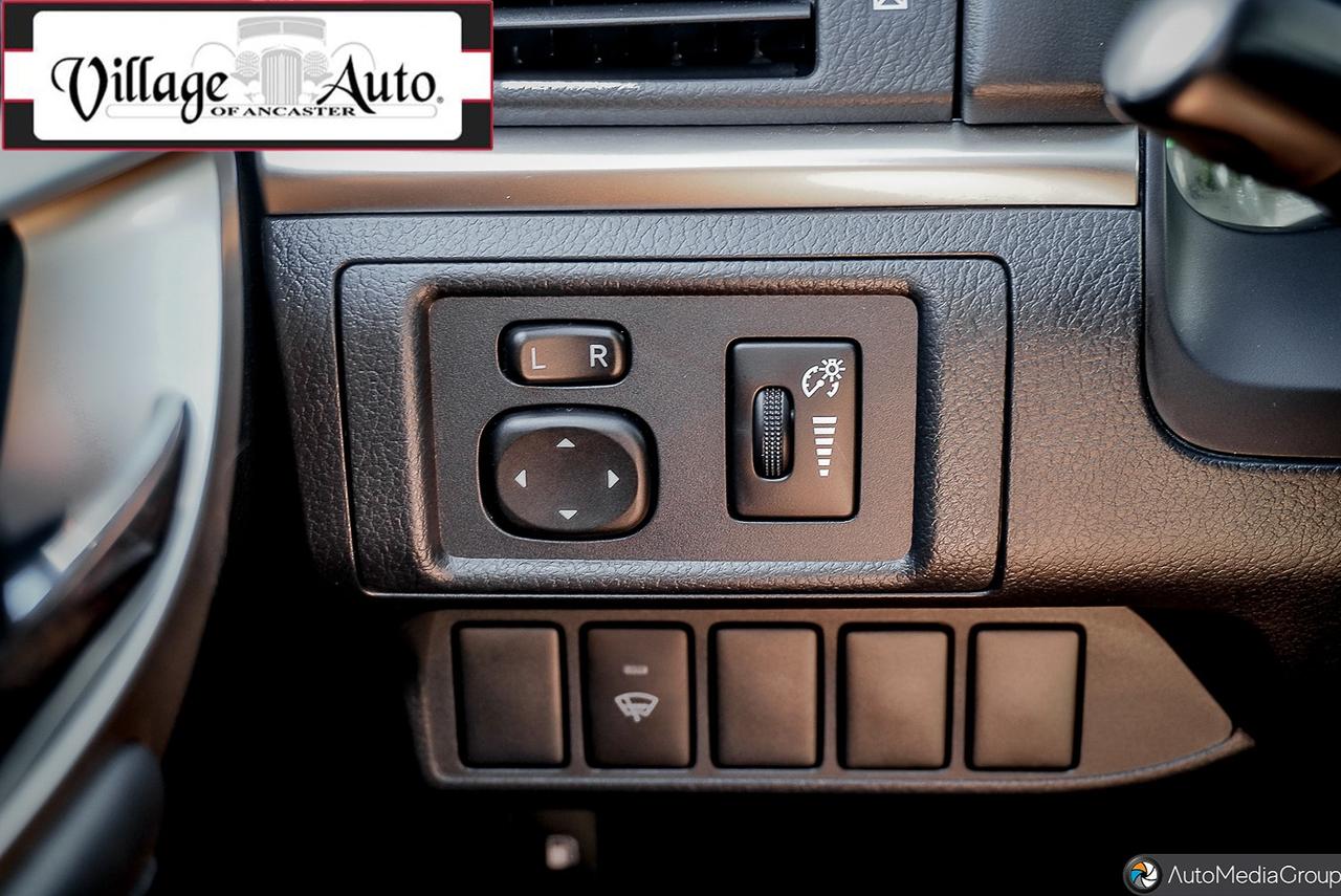 2015 Lexus CT 200h FWD 4dr Hybrid - Photo #20
