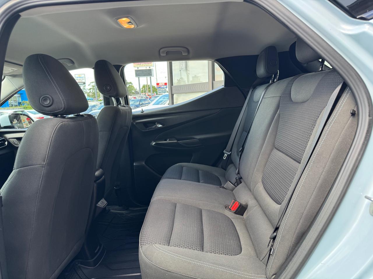2022 Chevrolet Bolt EUV LT EV | One Owner | Accident Free | 400km Range Photo