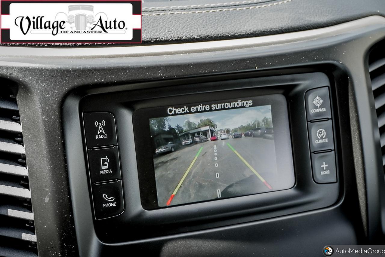 2016 Jeep Cherokee FWD 4DR SPORT Photo