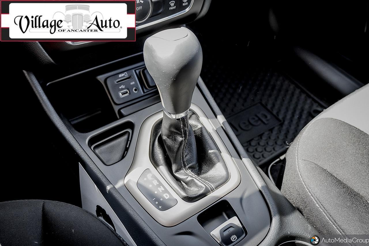 2016 Jeep Cherokee FWD 4DR SPORT - Photo #17