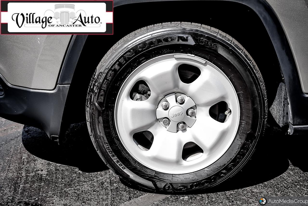 2016 Jeep Cherokee FWD 4DR SPORT - Photo #7