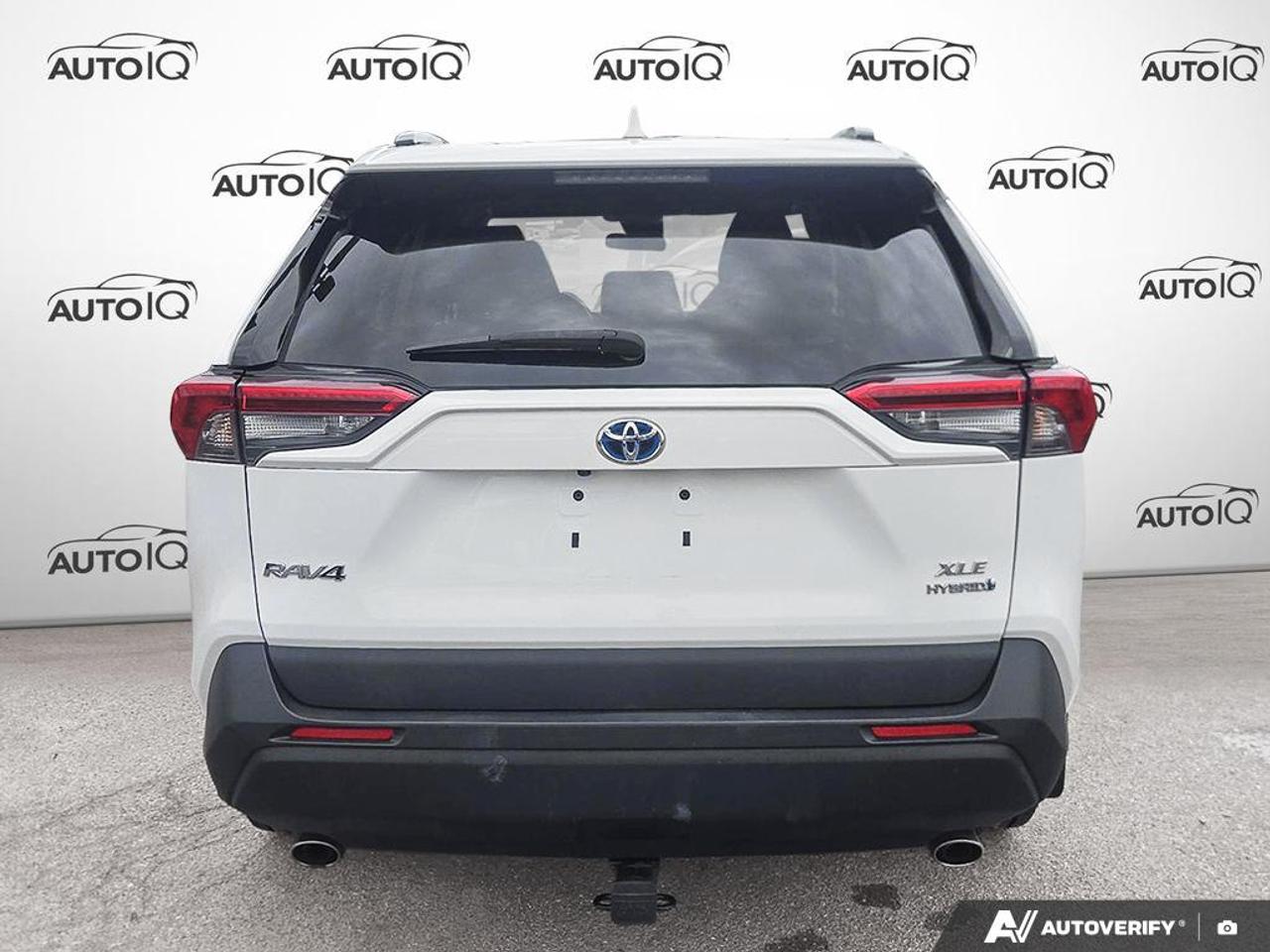 2019 Toyota RAV4 Hybrid XLE TOP SELLING SUV | LOW KM'S | CLEAN CARFAX Photo