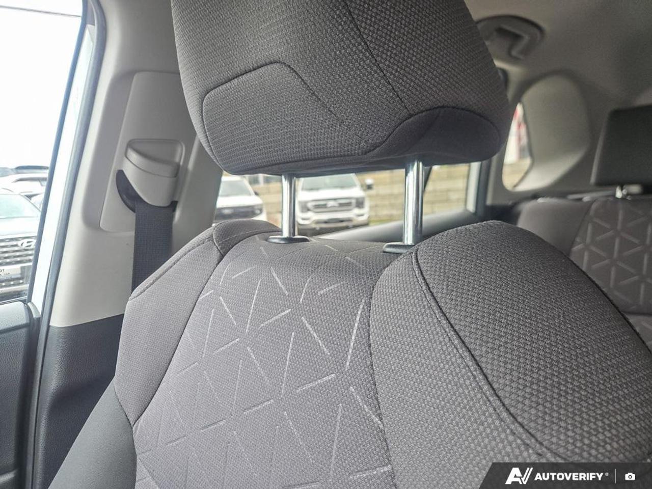 2019 Toyota RAV4 Hybrid XLE TOP SELLING SUV | LOW KM'S | CLEAN CARFAX Photo