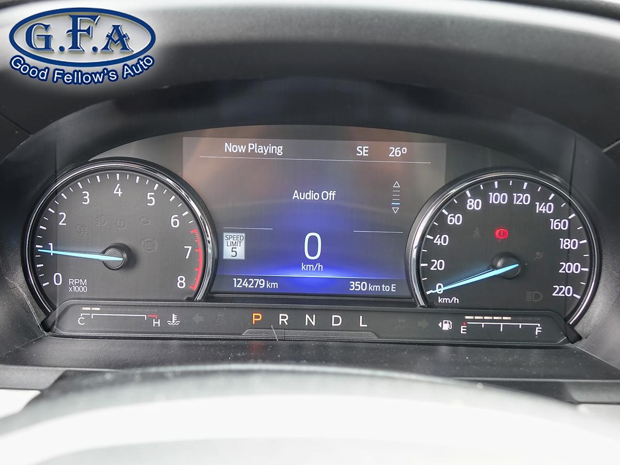 2023 Ford Explorer XLT MODEL, PANORAMIC ROOF, 6 PASSENGER, AWD, LEATH Photo