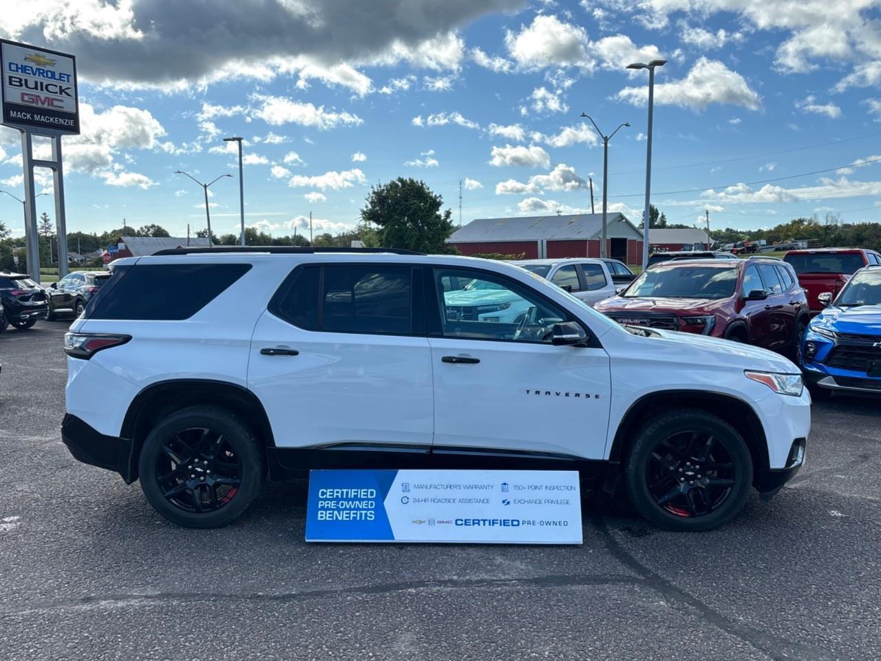 2018 Chevrolet Traverse Premier Used 7 Passenger V6 AWD SUV with Heated and Ventilated Front Seats, Heated Steering Wheel, Power Sunroof and a Colour Touchscreen Radio with Navigation and Apple CarPlay, Android Auto Photo2